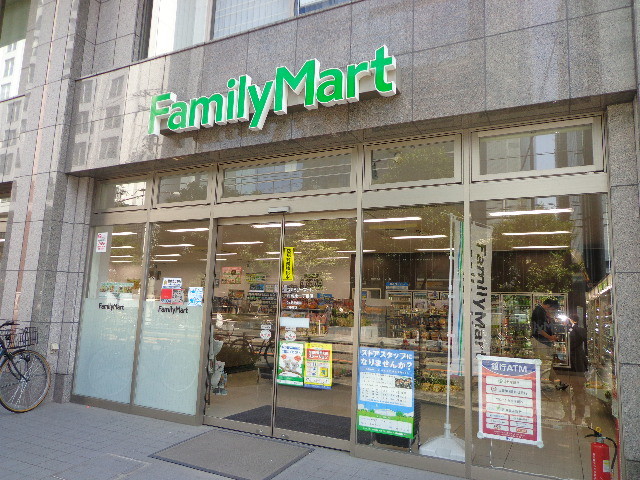 FamilyMart 西宮原一丁目店