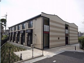 レオパレス奈佐原 外観